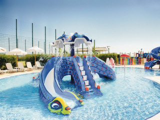 ALUA HELIOS BAY - CHILDREN'S SWIMMING POOL